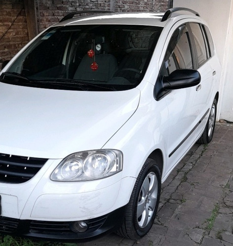 Volkswagen Suran 1.6 I Comfortline 80a