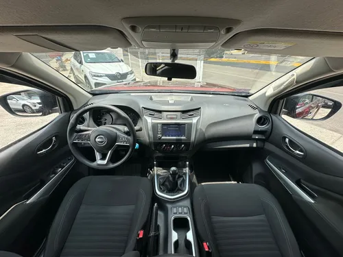 Nissan Frontier 2.5 Le Mt