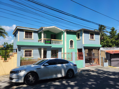 Vendo Casa En Reparto Rosa, Santo Domingo Oeste