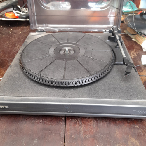 Imagem 3 de 10 de Toca Discos Frahm Td1000 Sem Correia Com Agulha 110/220 Ler