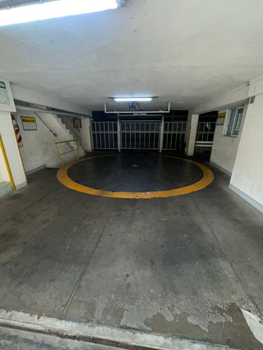 Imagen 4 de 12 de Venta Cochera Recoleta