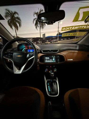 Chevrolet Onix 1.4 MPFI ACTIV 8V FLEX 4P AUTOMÁTICO