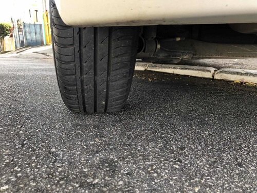 Imagem 9 de 13 de Nissan March 2019 1.0 12v S 5p