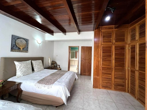 Imagen 21 de 25 de Casa Amplia Ubicada En Urbanización Los Olivos, Puerto Ordaz