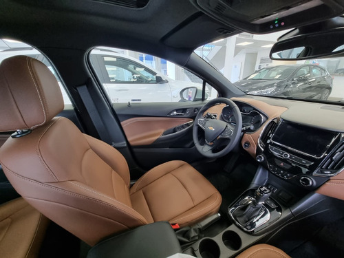 Imagen 13 de 20 de Chevrolet Cruze Premier 1.4t At 5 Puertas Ga