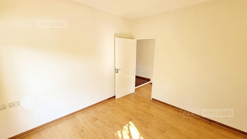 Imagen 23 de 30 de Casa Chalet Con Pileta En Venta - Las Lomas-golf, San Isidro