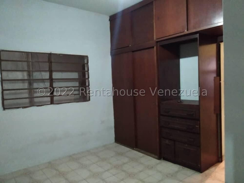 Imagen 8 de 14 de Casa En Venta La Cooperativa Maracay Cod. 22-24188