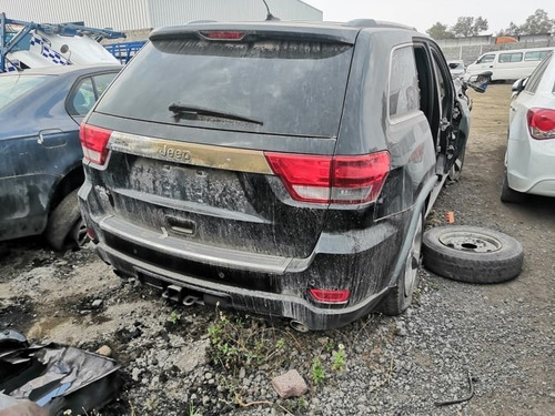 Jeep Gran Cheroke Desarmo Por Partes Deshuese Yonque Chocado