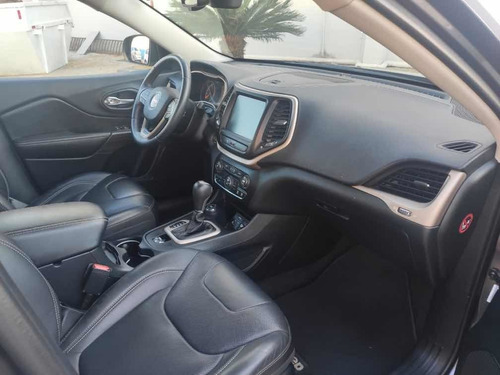 Cherokee Limetd 3.2 4x4 V6 2015 / Teto