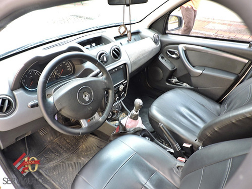 Renault Duster Dynamique Mt 4x4 2.0 2015 (gas-gasolina)