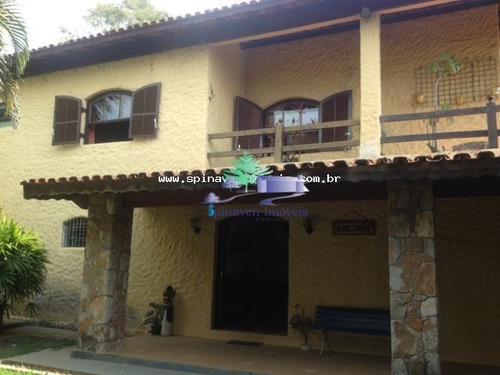 Linda Chácara Em Atibaia Com Local De Fácil Acesso - Ch00067