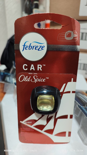 Febreze, Car Vent Clip;  Ambientador; Perfume; Olor; Aroma.