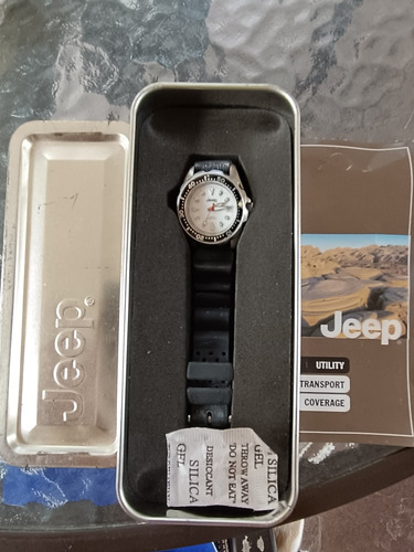 Vendo Reloj Jeep Resis. 100m Original Con Todo Lo Que Se Ve.