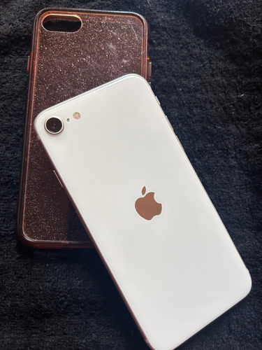 iPhone SE (3a Generación, 64 Gb) - Blanco Estelar (Usado)