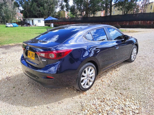 Mazda 3 Grand Touring