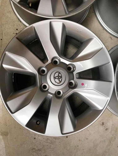 Aros 17 Toyota Originales - Nuevos