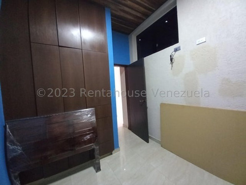 Imagen 9 de 25 de Apartamento En Urb. Antonio Miguel Martínez. San Juan De Los Morros ,23-25656 Y.a