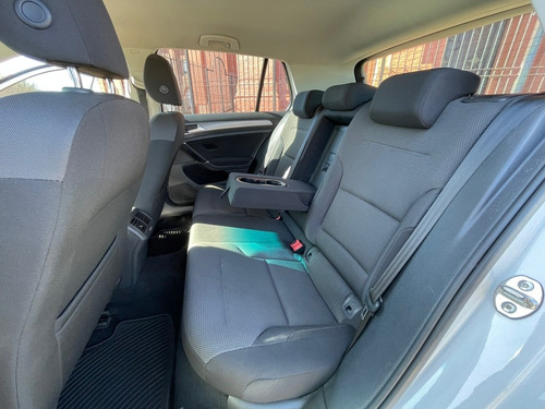Imagen 17 de 17 de Volkswagen Golf 2015 1.4 Comfortline Tsi Dsg (( Gl Motors ))