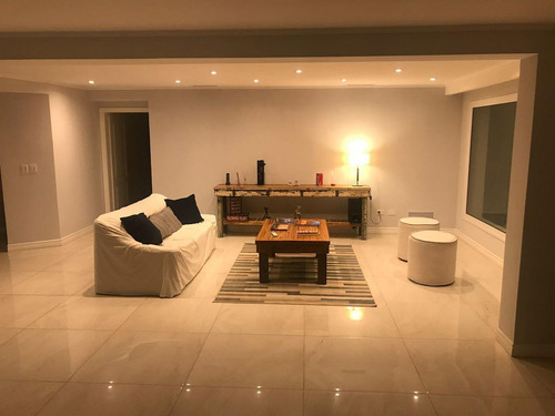 Imagen 12 de 30 de Importante Casa En Venta En San Diego C.c