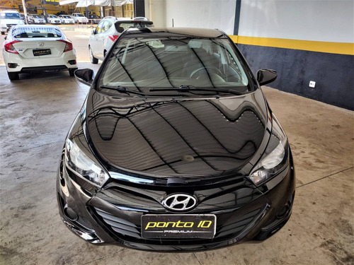 Imagem 2 de 12 de Hyundai Hb20 Comfort Plus 1.6 Preto 2014