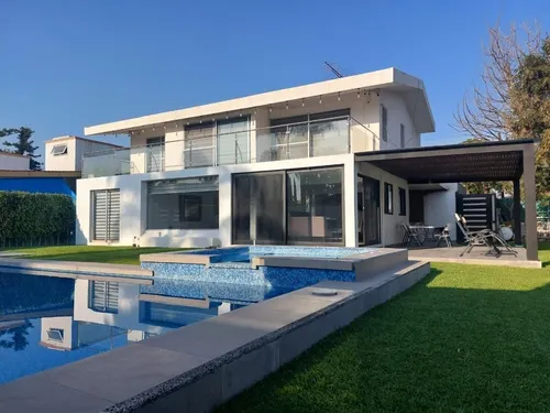Casa En Venta En Lomas De Cocoyoc