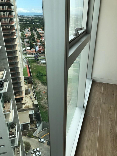 Excelente Departamento Amueblado Venta En Lobby 33 En Zona A