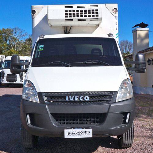 Imagen 2 de 10 de Iveco Daily 70c16 '13 Con Furgón Térmico Y Equipo De Frío