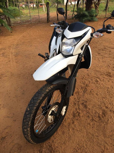 Imagem 2 de 2 de Honda Esportiva