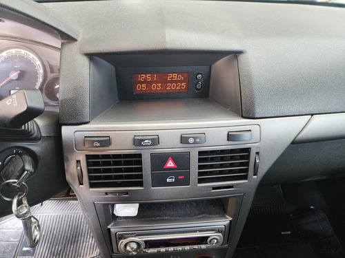 Chevrolet Vectra 2.0 Expression Flex Power 4p