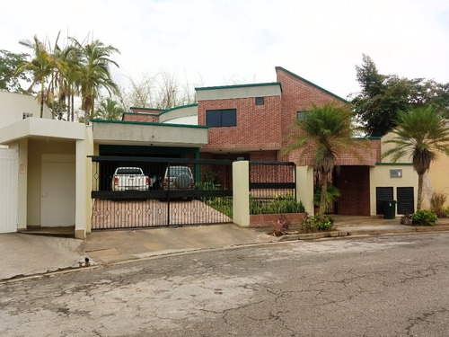 Sergio Rodriguez L. Vende Hermosa Casa En Altos De Guataparo