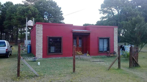 Casa En Venta - 3 Dormitorios 1 Baño - Cochera - 495mts2 - Barrio Hípico, Mar De Ajó