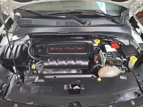 Jeep Compass 5p High Altitude L4/2.4 Aut