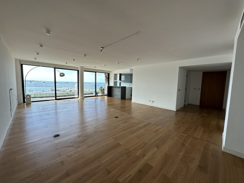 Venta Con Renta Penthouse 2 Dormitorios Con Terraza, Forum