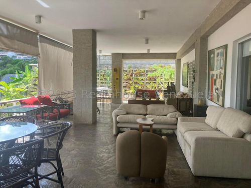 En Venta Casa Compuesta Por 2 Grandes Parcelas Que Se Unen Ubicada En El Peñón 24-11850