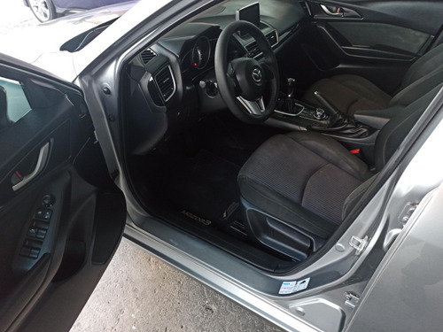 Imagen 10 de 11 de Mazda 3 2015 2.5 S Sport Hatchback Mt