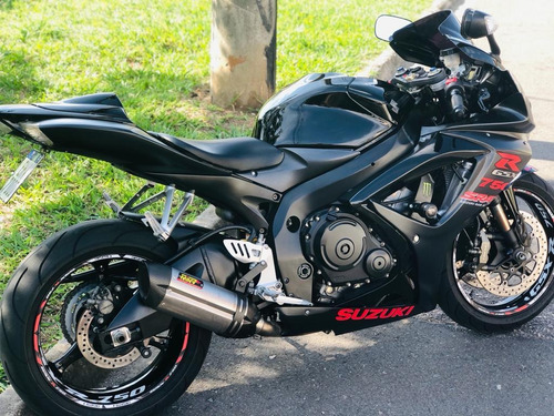 Suzuki Srad 750