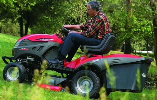 Imagen 7 de 8 de Mini Tractor Cortacesped 13 Hp Con Recolector Castel Xdc140