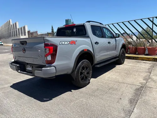 Nissan Frontier 2.5 Pro-4X 4X4 At