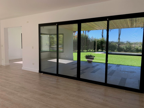 Casa En Venta Ubicado En San Isidro Labrador, Villanueva (tigre)