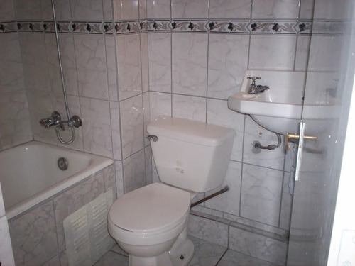 Imagen 6 de 6 de Agradable Departamento En Serena/troncos Viejos.