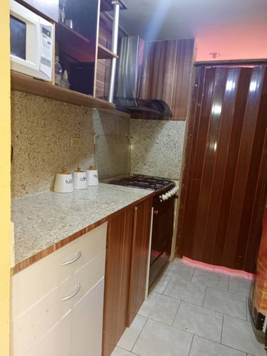 Venta De Apartamento En Pomarrosa Paraparal Los Guayos L/firma Jlop