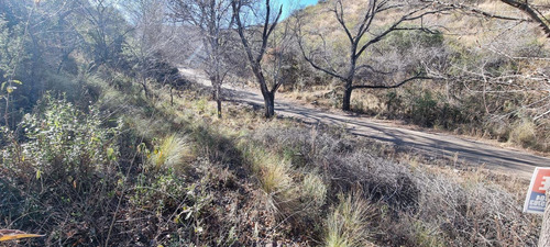 Imagen 4 de 6 de Venta De Lote Serrano De 750m2 Ubicado En Cosquín