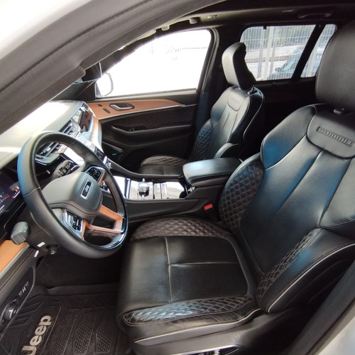 Jeep Grand Cherokee 5.7 V8 L Summit Reserve 4X4 At