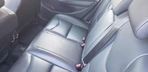 Robayna Peugeot 408 Feline 2.0 Año 2013 Gris