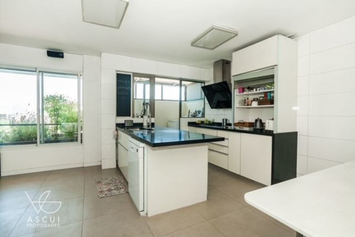 Imagen 7 de 18 de Departamento En Venta De 3 Dorm. En Vitacura