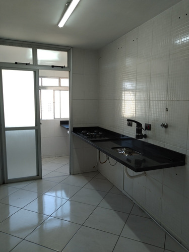 Lindo Apartamento, Todo Reformado E Pronto Para Morar !!!
