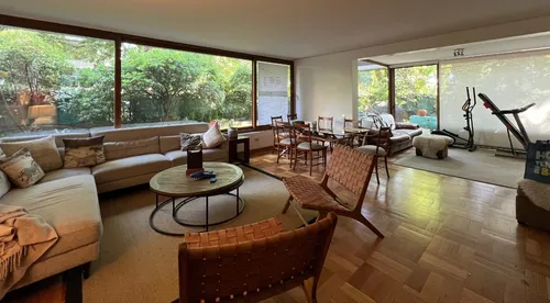 Espoz I Primer Piso Con Gran Jardín I Moderno Y Remodelado