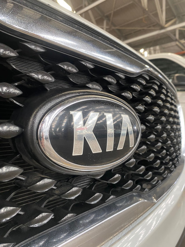Kia Sorento 2.4 Lx At