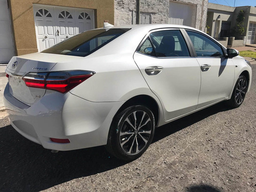 Toyota Corolla 2017 1.8 Se-g Cvt 140cv