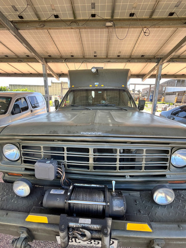 Dodge M886 V8 4x4